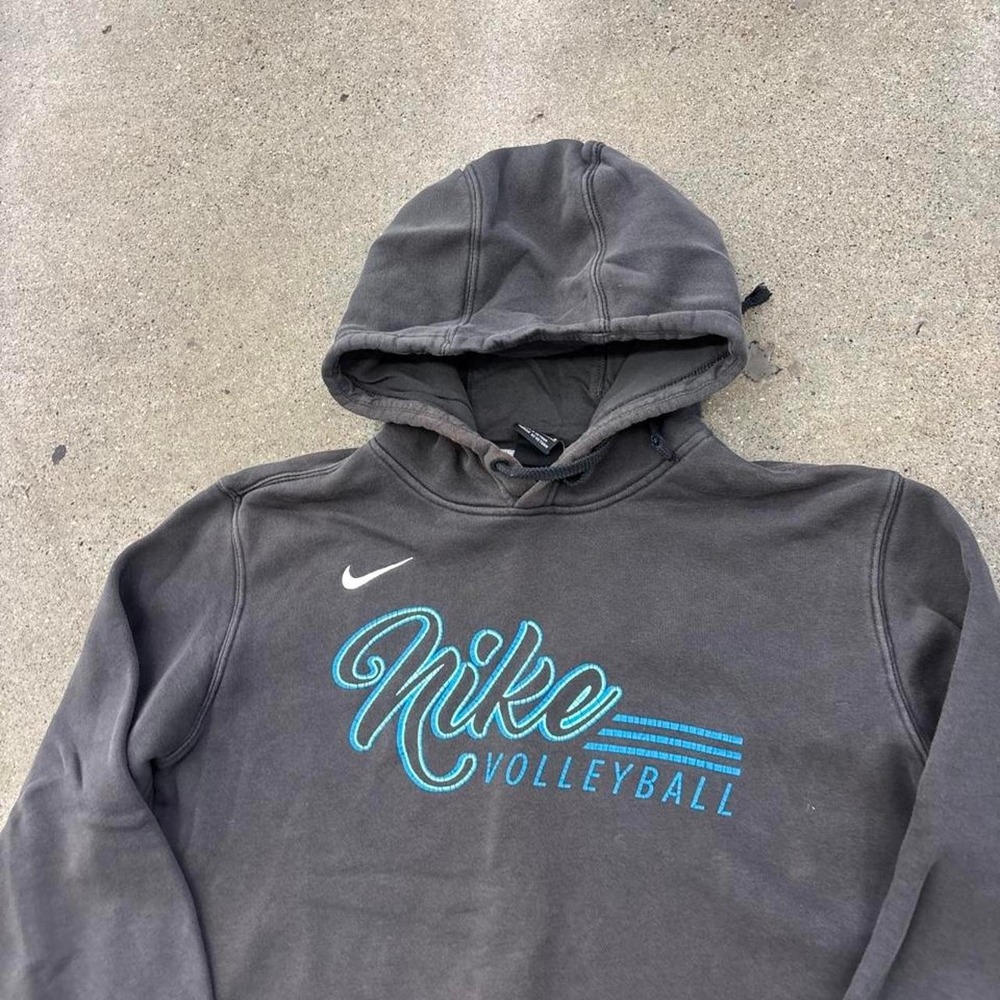 Nike Volleyball Grey Retro Hoodie Size medium - Picture 2 of 4